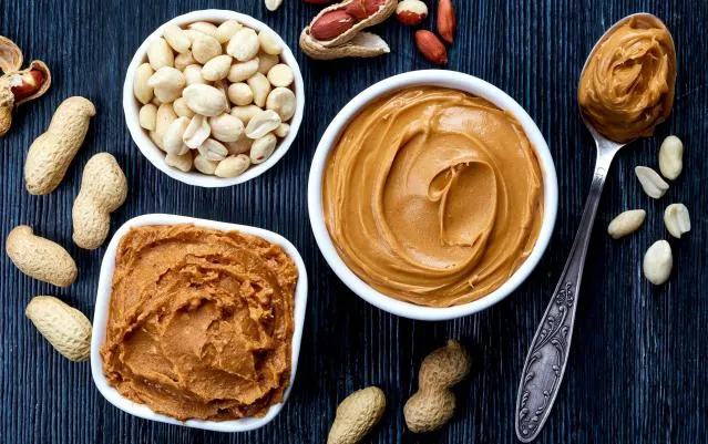 Creamy Vs Crunchy Peanut Butter: Which One Is Best For Weight Gain?
